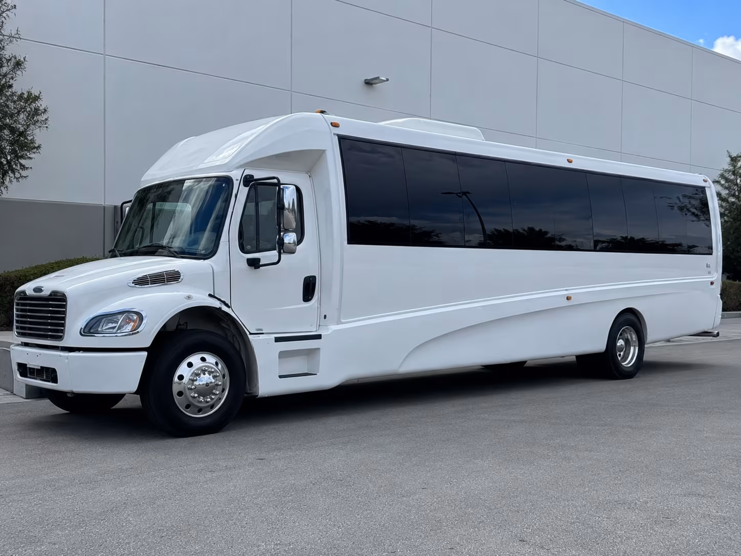 San Jose Homecoming & Prom Party Bus Rentals